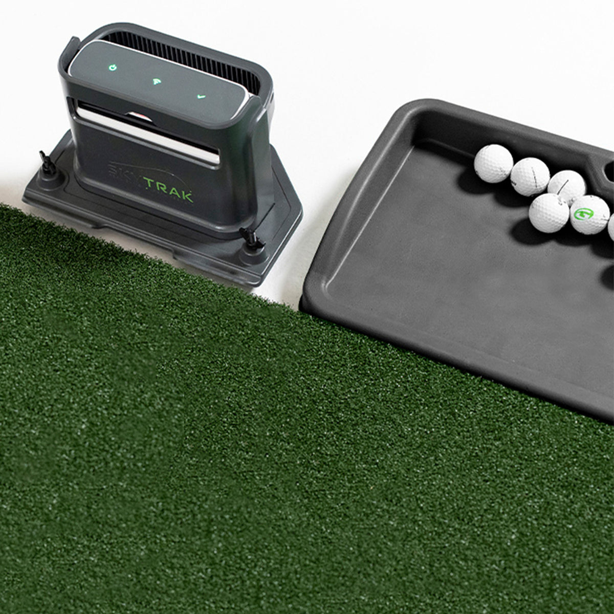 SKYTRAK accessories homepage tile, version 2